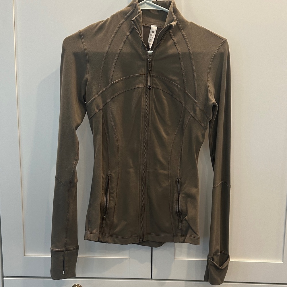 lululemon define jacket olive green size 4
